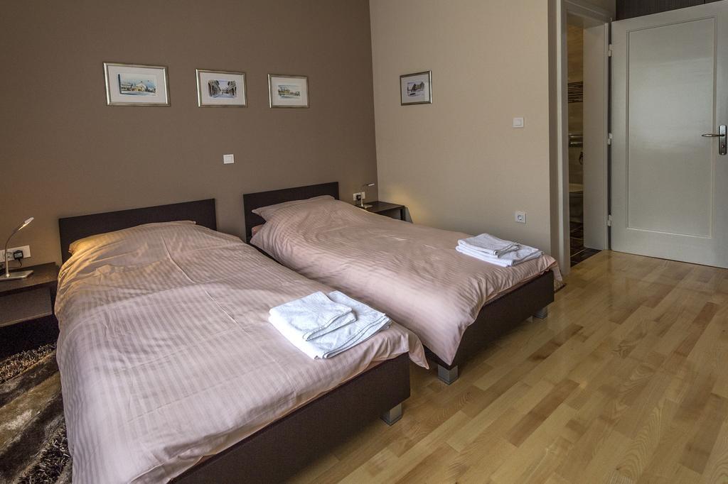 Apartman Cesaric Osijek Exterior photo