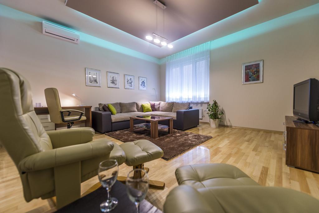 Apartman Cesaric Osijek Exterior photo